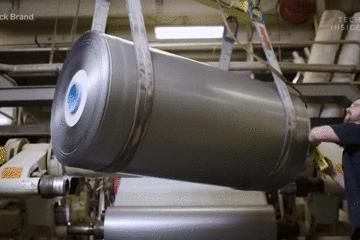 原来胶带也可以当粘粘球来玩,原来胶带还能这样用