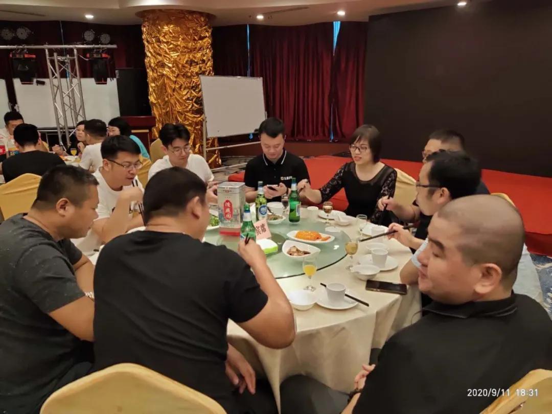 乘风破浪,携手同行2020全国商业IT服务转型巡回会再创新高