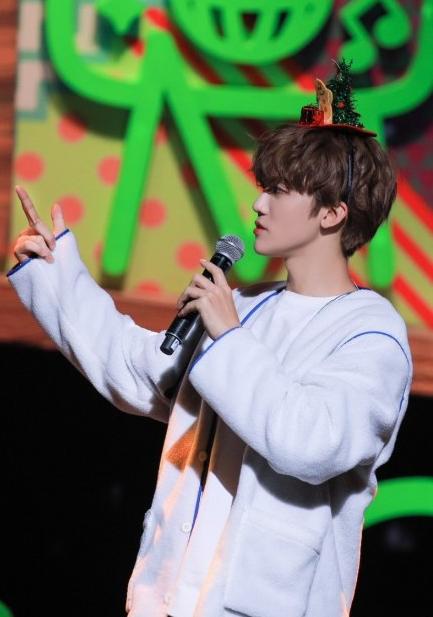 黄仁俊nct全员团宠,nct黄仁俊exo粉丝