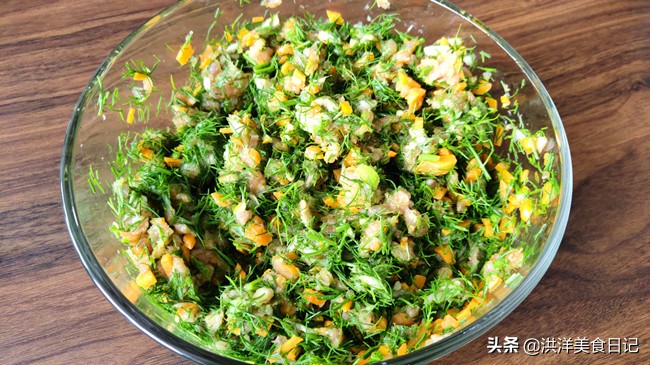 茴香馅饺子怎么做颜色翠绿,茴香馅饺子怎么调馅简单又漂亮