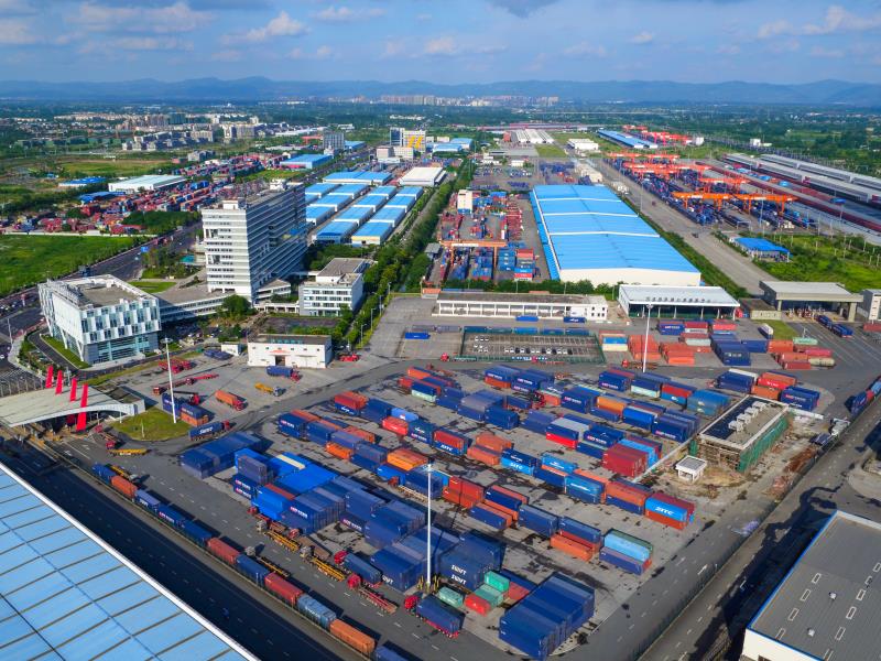 一列火车连亚欧，成都将打造“蓉欧品牌”闪耀“一带一路”