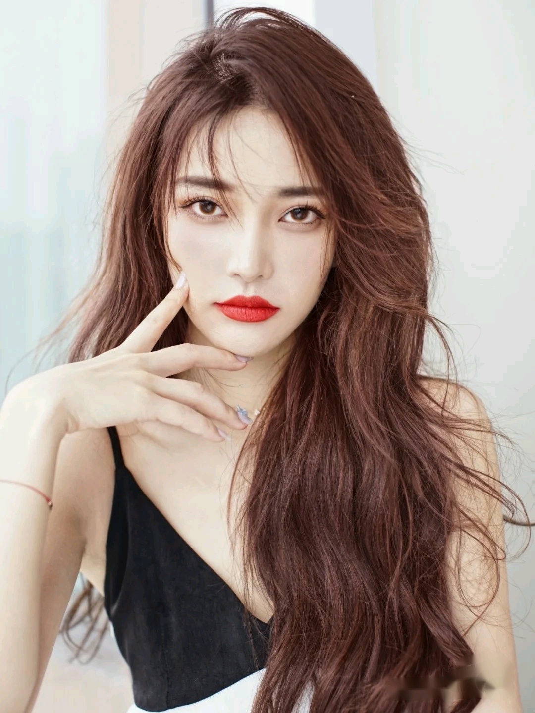 海蓝之谜鎏金面霜贵妇级抗老面霜,平价面霜和贵妇面霜对比