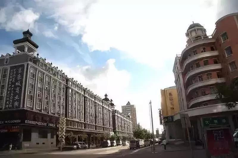 五一假期闺蜜去大兴安岭穷游,闺蜜自驾大草原