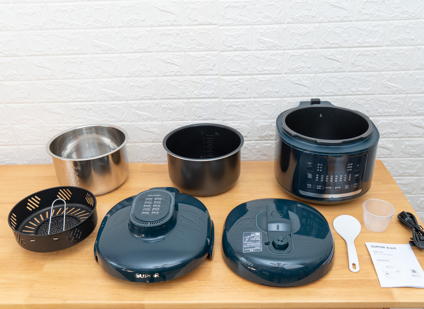 苏泊尔新款带菜谱的电压力锅,经济实惠的苏泊尔电压力锅