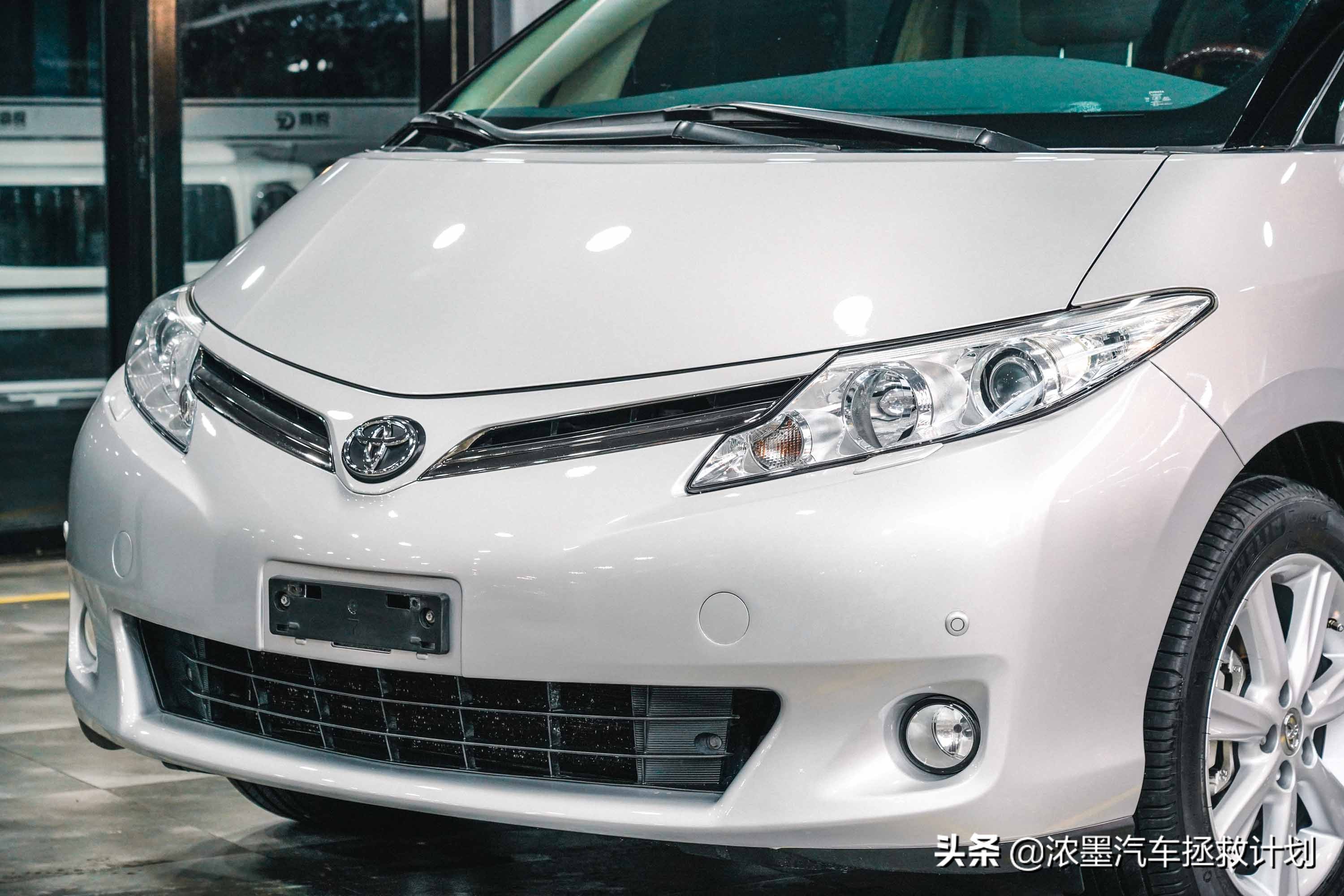 一代经典丰田普瑞维亚,丰田普瑞维亚依然经典