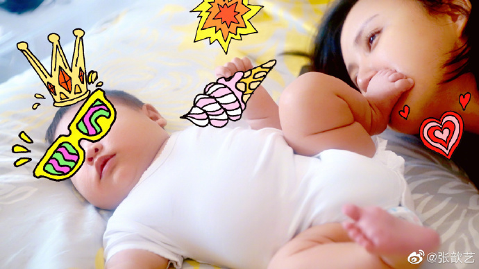 张歆艺产后母乳喂养胖到130斤,张歆艺产后肚子
