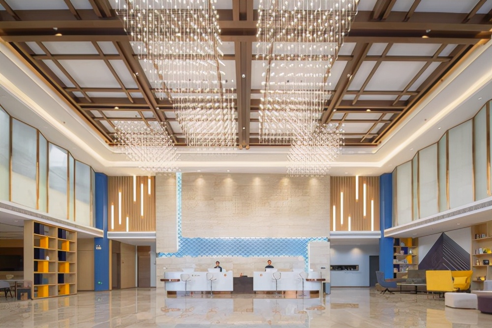 潮漫酒店进入国内中端酒店市场“百店军团”,喜迎品牌新发展