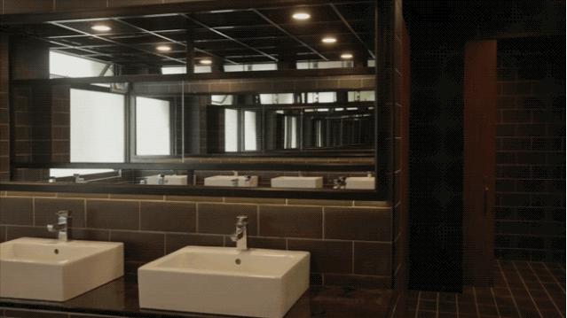 他花2.3亿造最美大学寝室，鼓励男女混居：这代年轻人别刻意吃苦