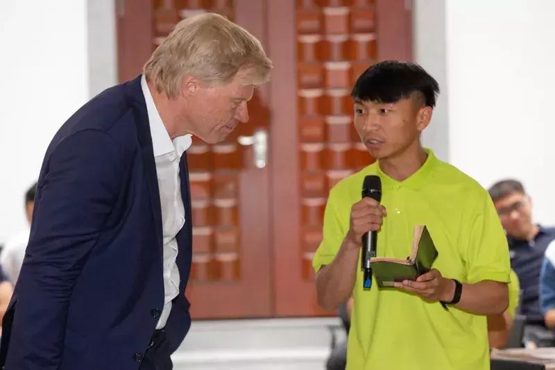 寰峰浗闂ㄥ皢鍗℃仼,寰峰浗闂ㄧ鍗℃仼