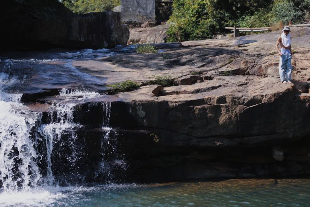 如果你热爱大海,如果你热爱生活那么请热爱大海