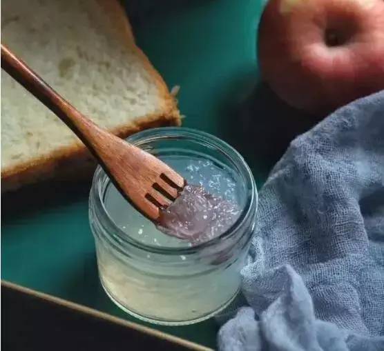 用什么水来炖燕窝比较好,为什么炖燕窝加冰糖