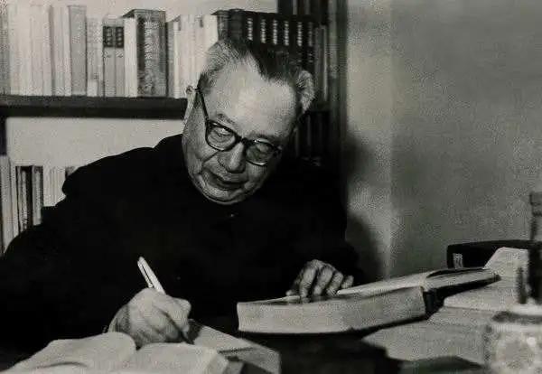 费孝通与乡土中国正版,费孝通乡土中国1985