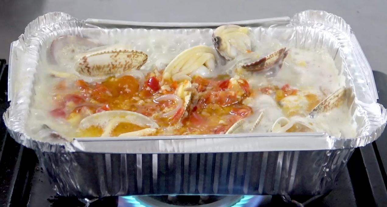 家常花甲米线的简单做法,清淡花甲米线的做法