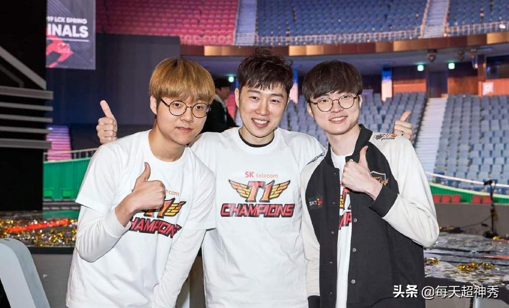 LOL韩服战绩更新，SKT首发五虎都是最强王者，IG呢？