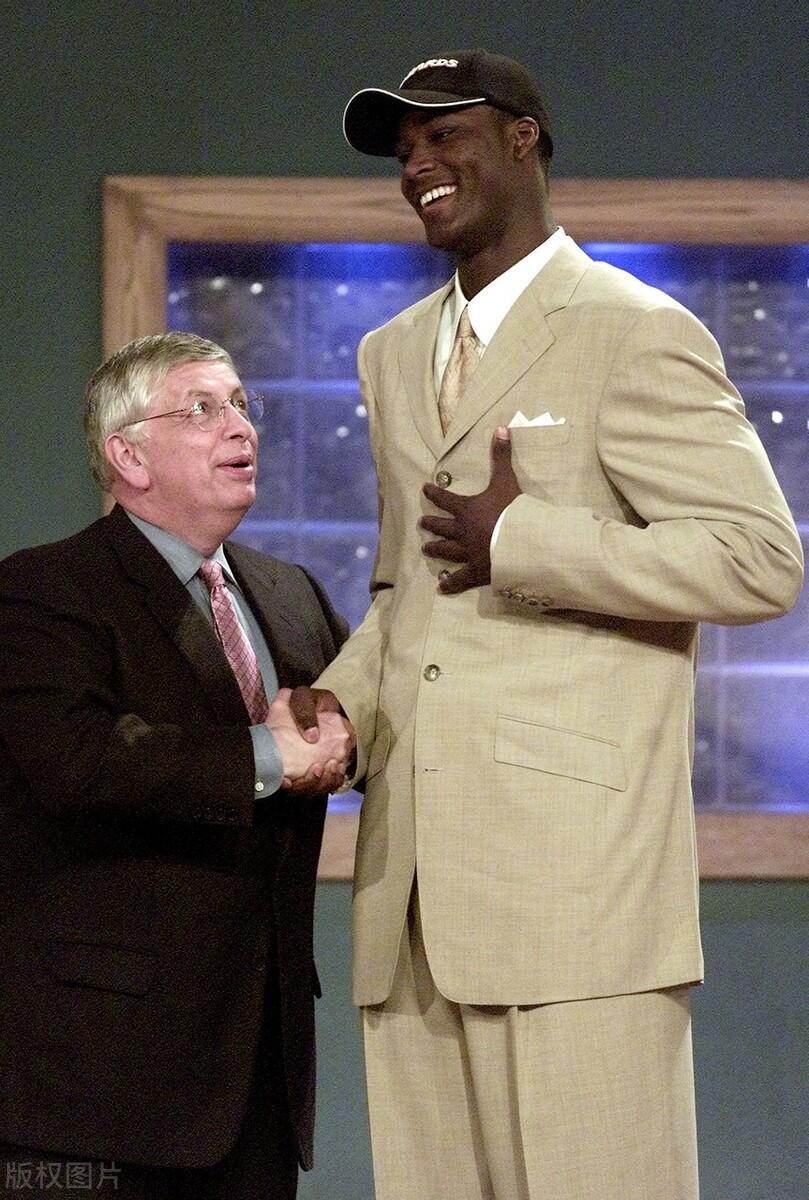 巴蒂尔哪一年拿三分冠军,06年巴蒂尔