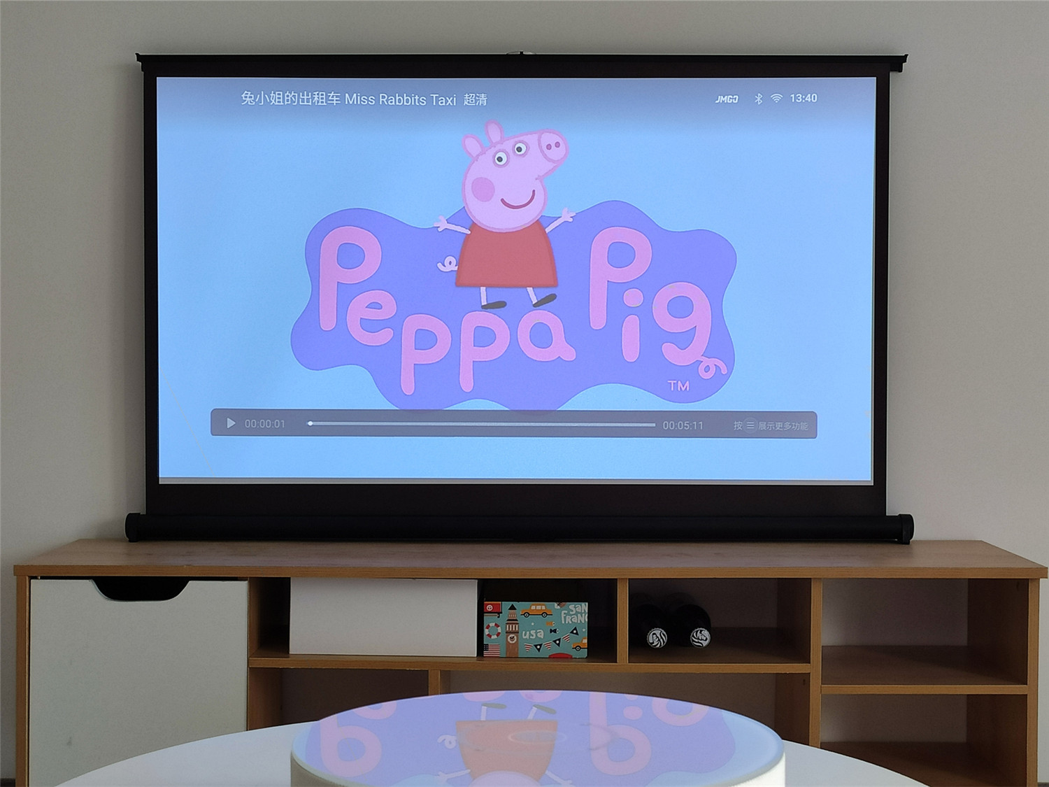 坚果g9投影仪测评,坚果g9投影80寸