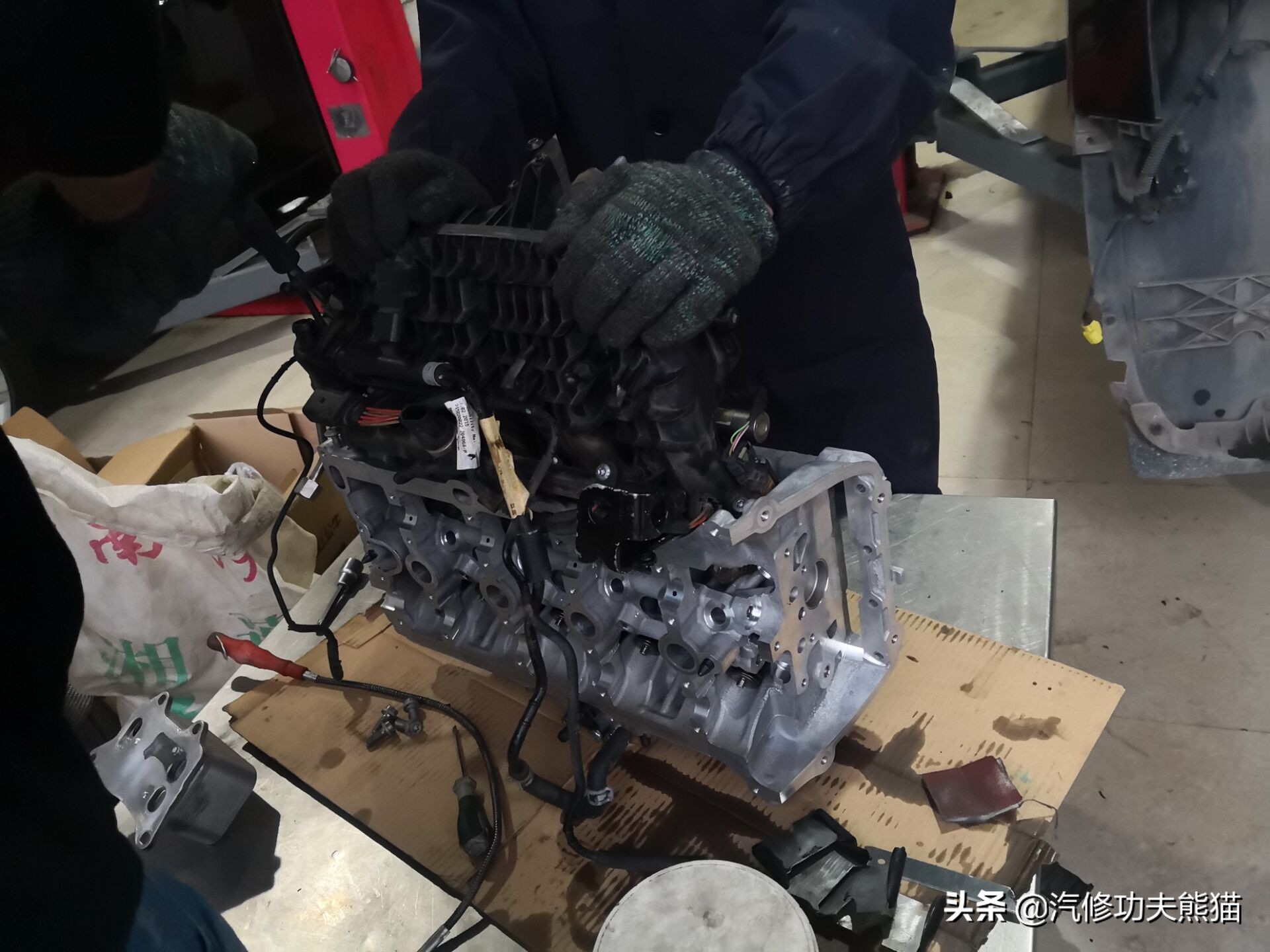 奥迪第三代ea888怎么还烧机油,奥迪的三代ea888烧机油吗