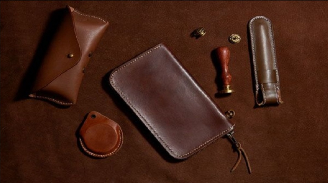 去迪拜旅游应该买什么回来,去迪拜买啥花