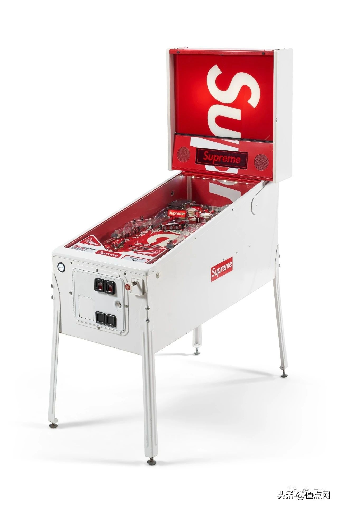 曾梵​​志雪茄盒、Supreme联名网上拍卖精选（男士篇）