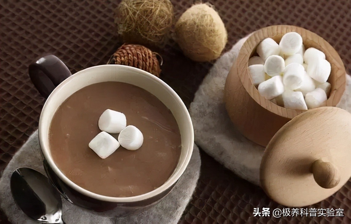 咖啡伴侣是跟咖啡一起喝吗 (咖啡伴侣有黑咖啡吗)