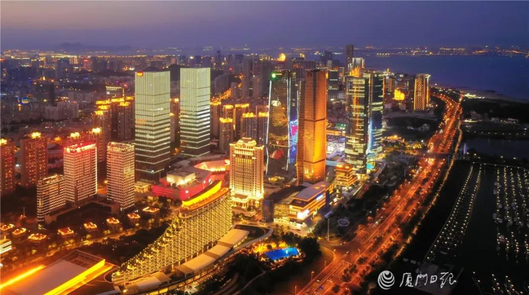 厦门夜市公园夜间美景和文化体验,厦门魅力夜游