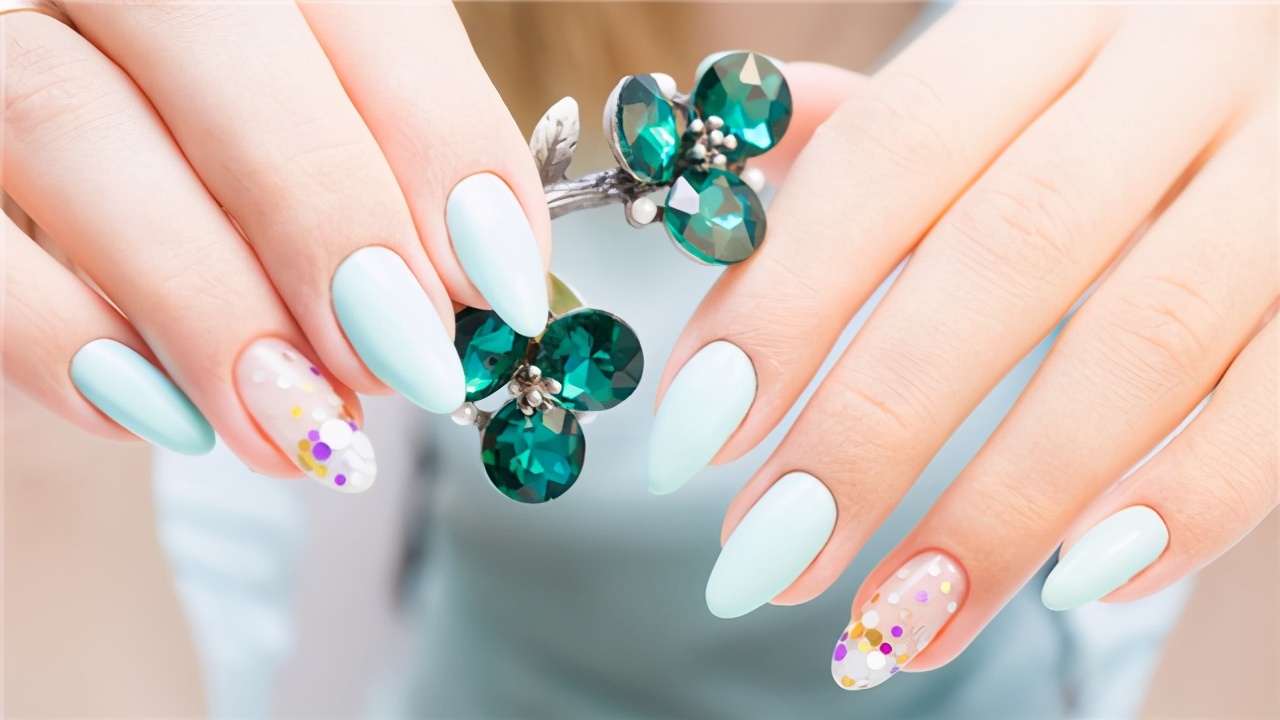 古代美甲与现代美甲,怎么做古代的美甲贴片图片