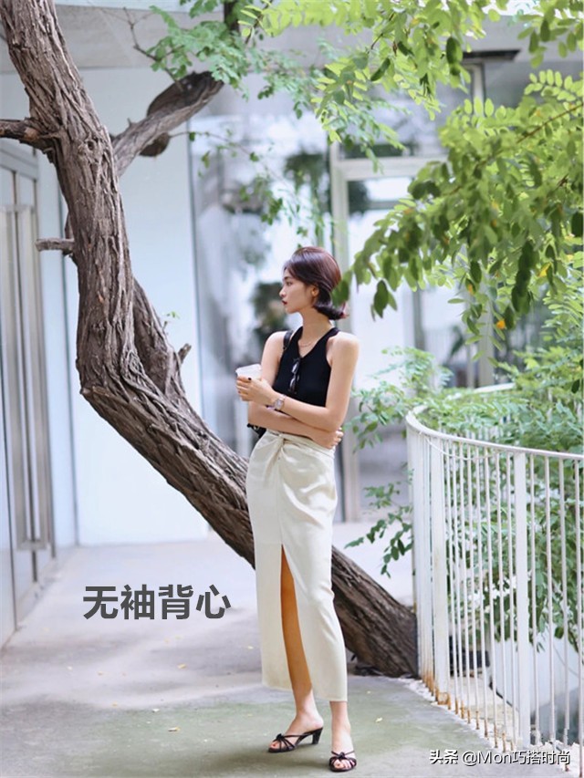 米色休闲半身裙怎么搭配上衣,夏日米色半身裙怎么搭配上衣