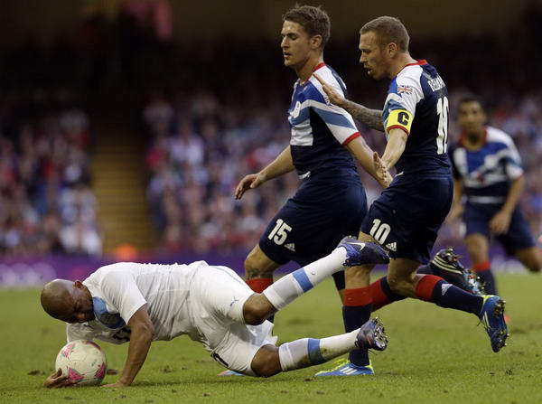 对足球有帮助的东西,对足球挣钱项目的理解和认识