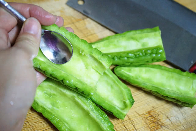 吃苦味食物需要注意什么呢,怎样快速去除吃药苦味