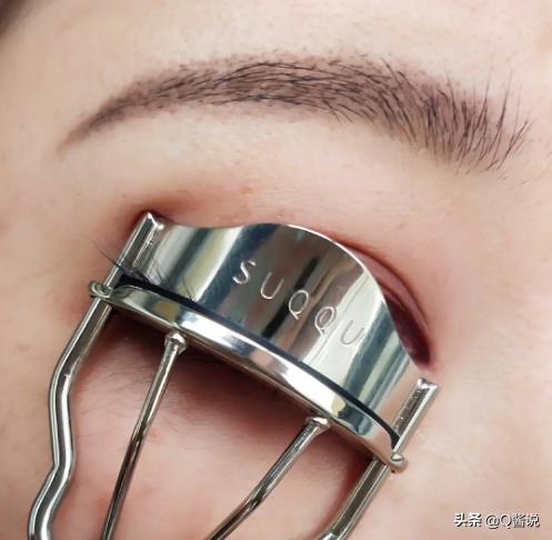 电动睫毛夹太阳花睫毛,如何把睫毛夹成太阳花睫毛