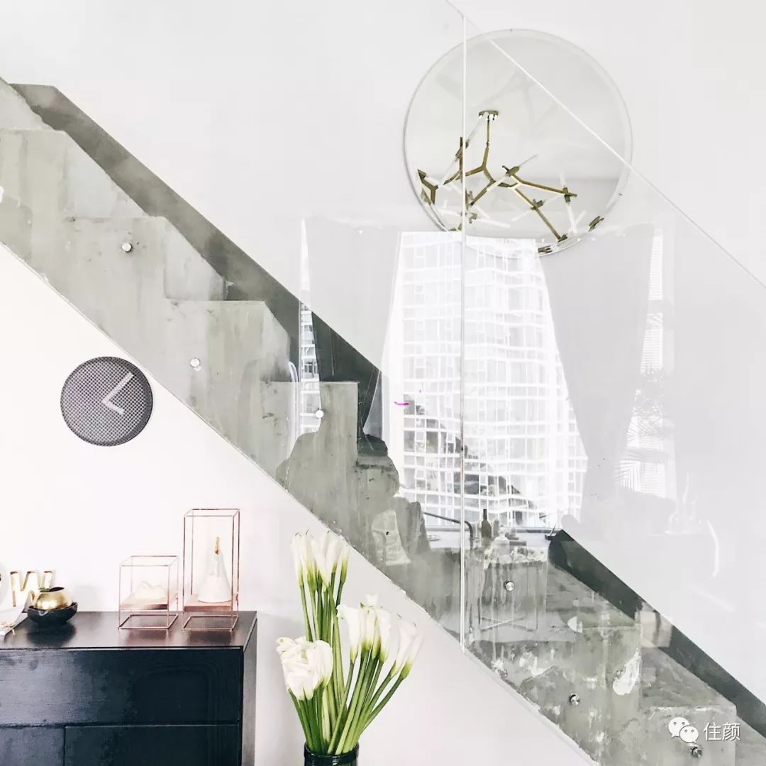 网购家具和实体店家具有什么区别,同样是网店为什么旗舰店的贵