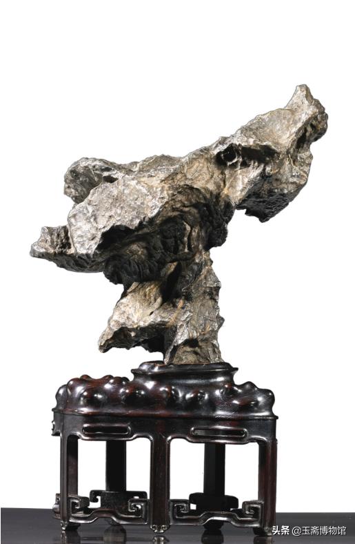 英石扭纹观赏石精品欣赏,观赏石真正的灵璧石精品