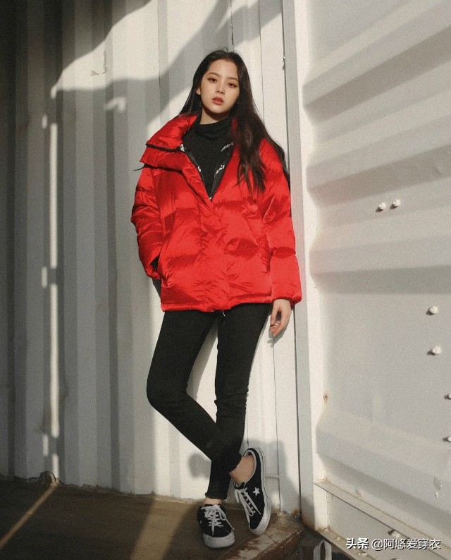 过年这样穿显瘦,过年时穿打底裤怎么搭配衣服好看