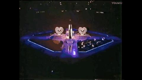 26岁嫁入豪门，与张国荣、刘德华传绯闻，24年后丈夫猝死枕边