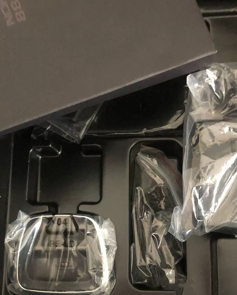 功能机时代红极一时的诺基亚8800,24年经典复刻诺基亚399元神机升级