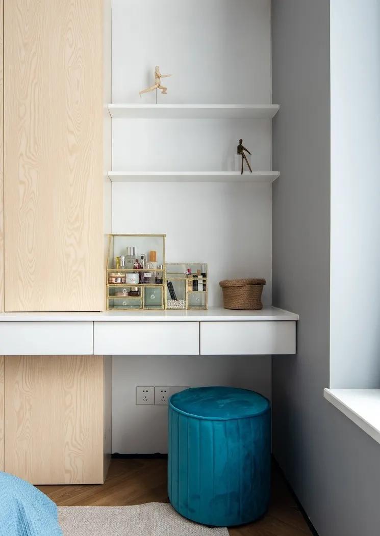 80平客厅书房一体设计,80平三室一厅简约现代装修风格