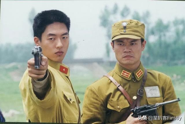 张嘉译和闫妮是什么关系,张嘉译和闫妮