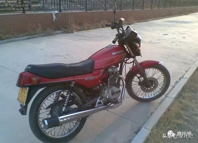 这些曾风靡国内市场的摩托车，有一半你都没骑过丨回顾
