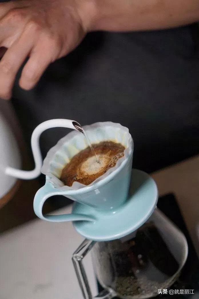 凤凰古城拍照打卡推荐,古城下午茶适合拍照的地方