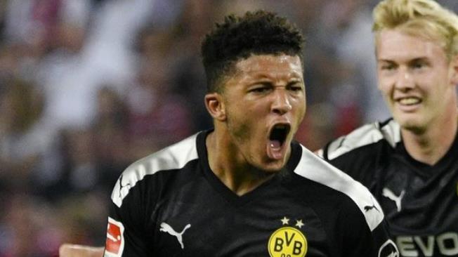 孙兴慜十佳球世界排名,足坛十大神锋孙兴慜