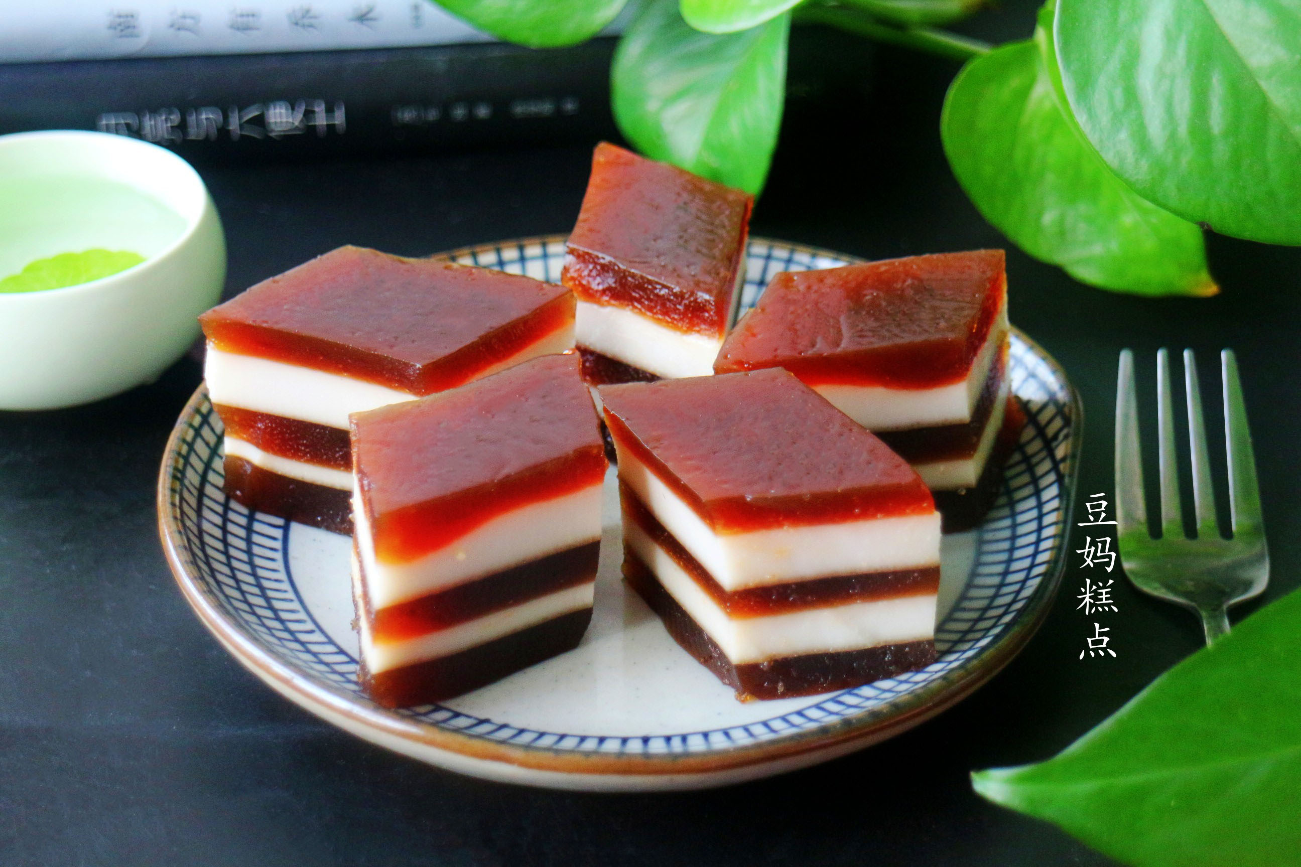 奶香马蹄糕最简单的做法,马蹄糕怎么做又q又弹