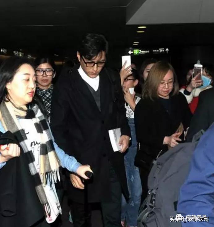 靳东骑行,靳东骑行10000公里