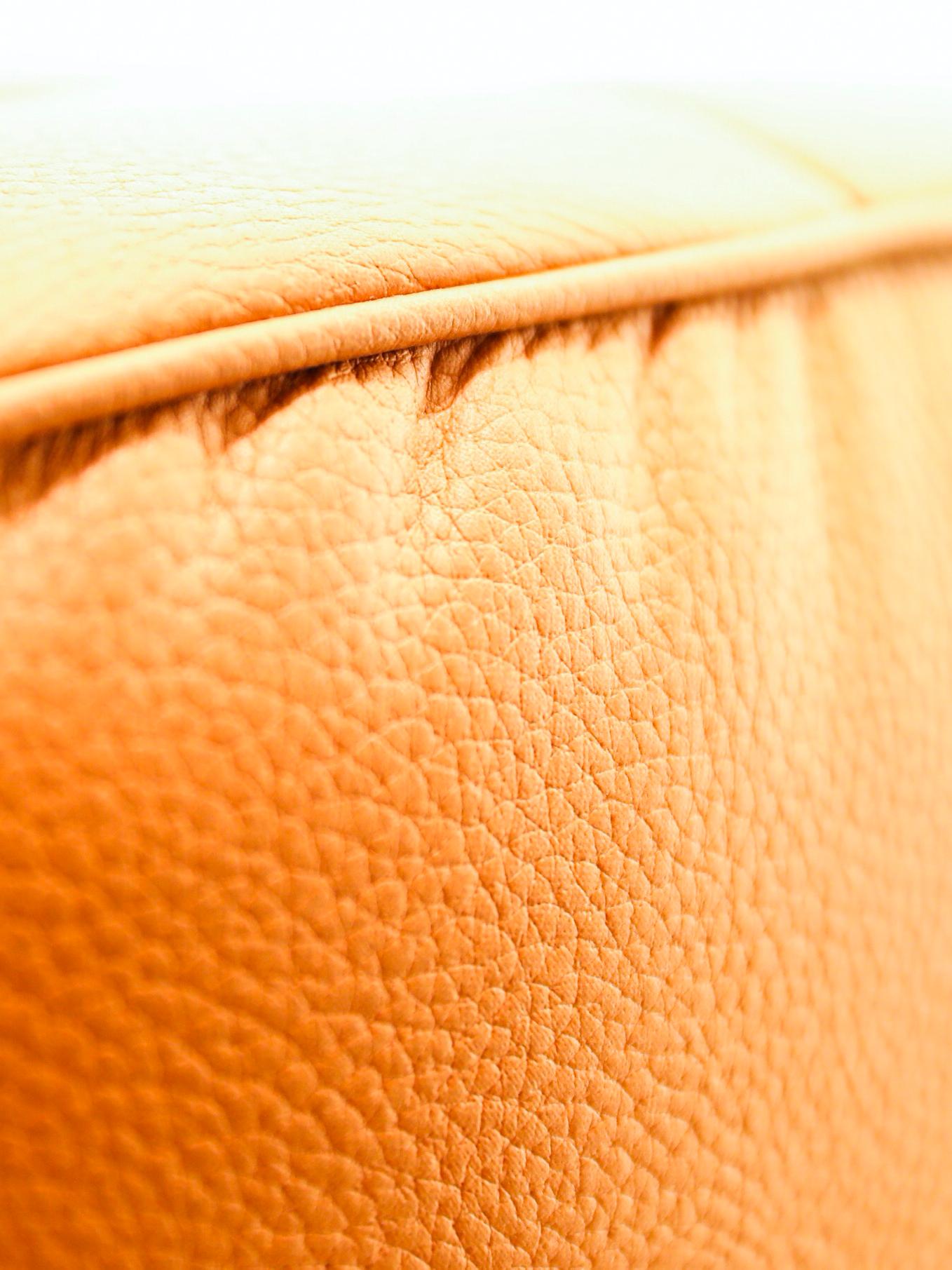 真皮布艺科技布沙发怎么选,科技布沙发怎么选择才最好