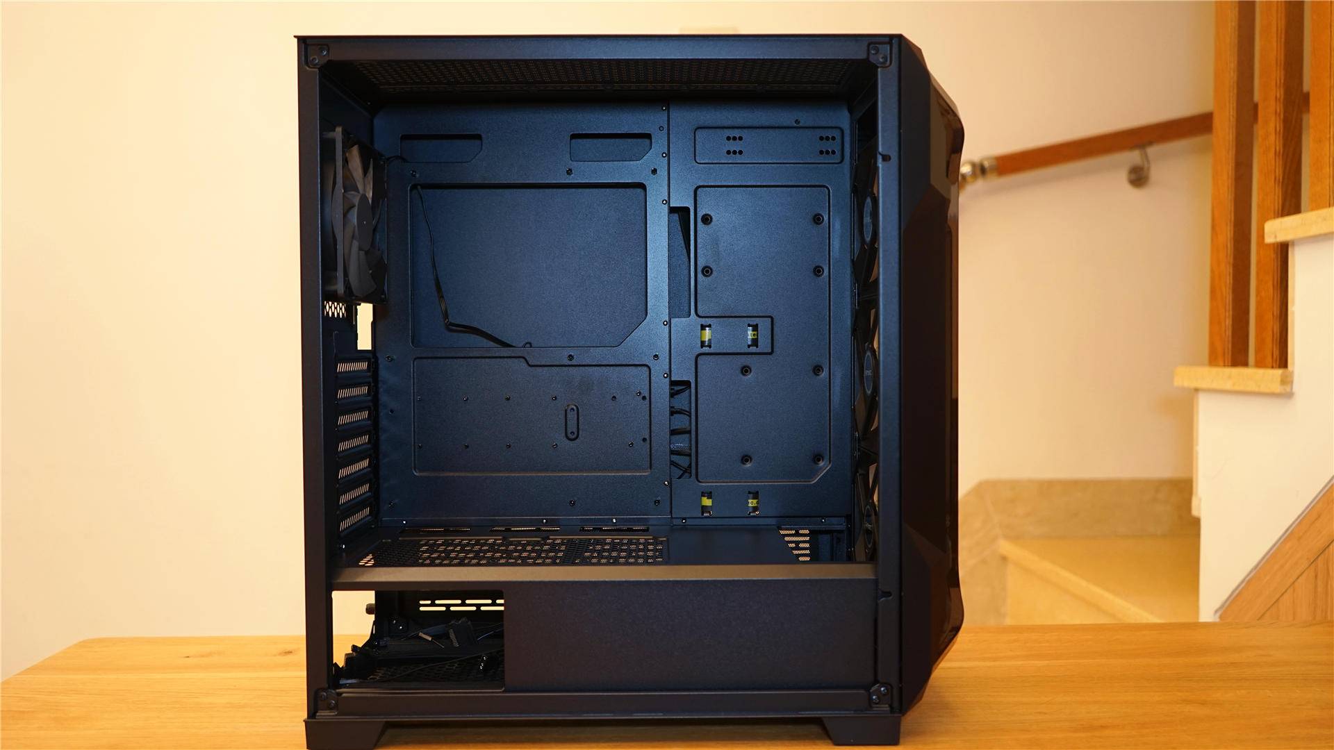 安钛克散热最好的机箱,安钛克机箱对比评测