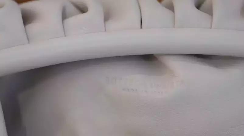 小白值得入手的奢侈品包包哪几款,适合女生入手的第一款奢侈品包包