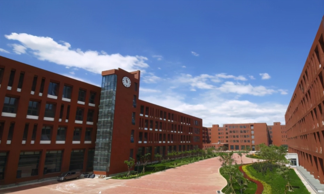 5所“不起眼”的高校，却培养了一大批公务员，就业不输985