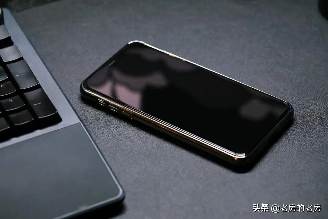 手机有哪些不可缺少的配件,能够提升手机使用感受的配件