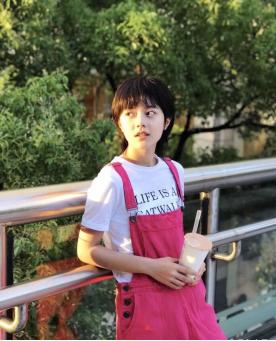 赵今麦夏季穿衣风格,赵今麦穿搭遮阳帽