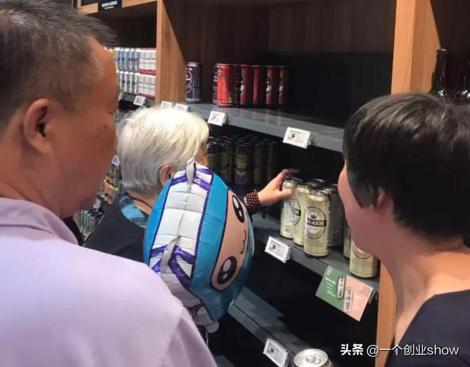 德国这家杂货铺，竟然干翻沃尔玛，把店开到美国，成为德国首富