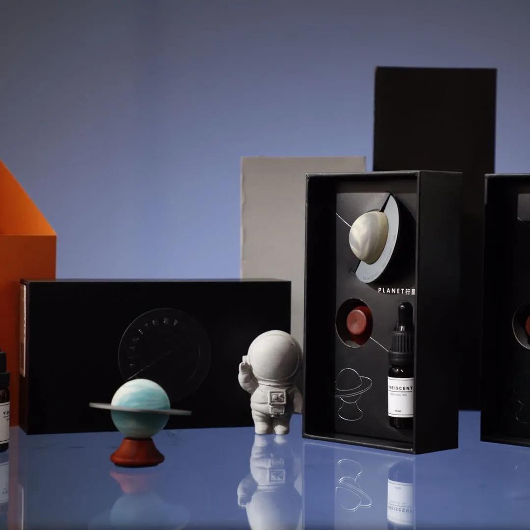 送女朋友的情人节礼物推荐最新款,送女朋友礼物实用惊喜轻奢情人节